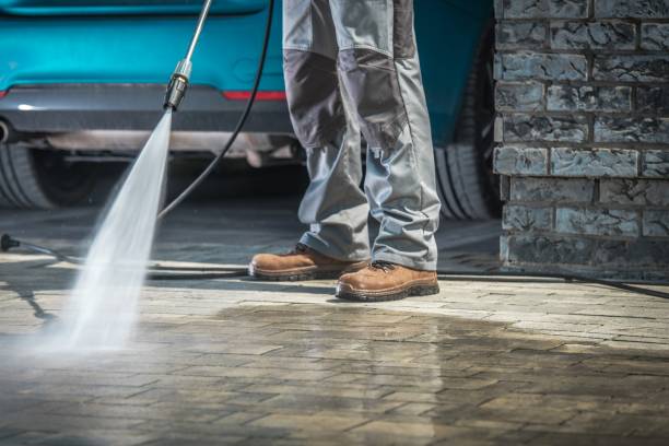Best Patio and Deck Pressure Washing  in East Massapequa, NY